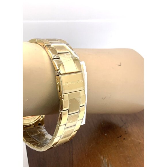 Michael Kors Women's Watch MK6911 Runway Quartz Crystals Gold Tone Steel 40mm - Picture 11 of 15